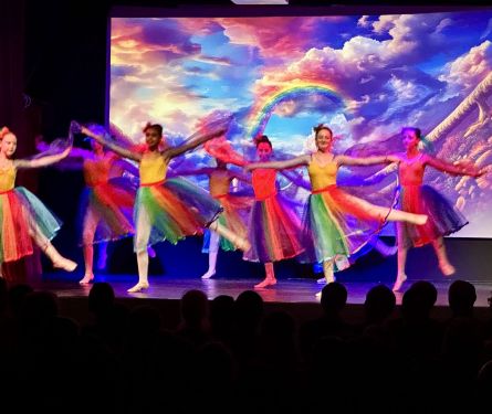 Spectacle "Le chemin" de fin d'année école de danse