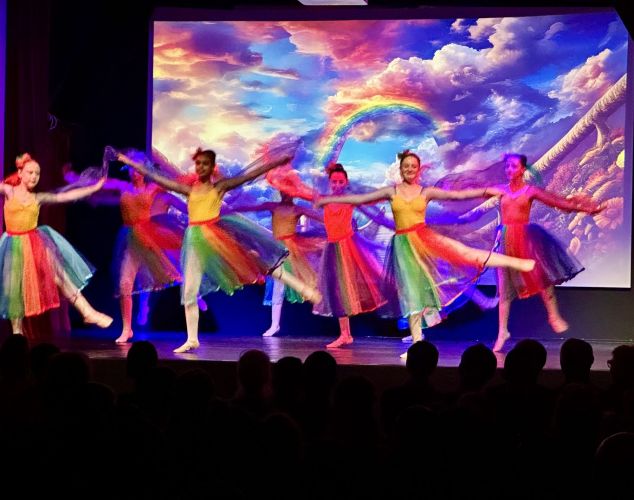 Spectacle "Le chemin" de fin d'année école de danse