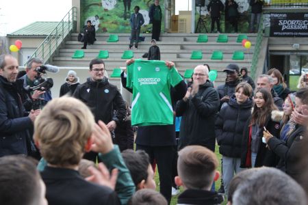 Noël avant l’heure pour le club de l’OVA Football...